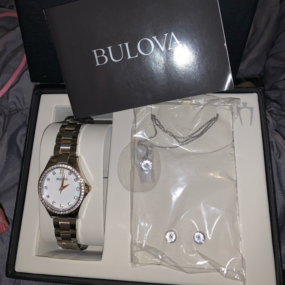 Bulova watch gift set brand new